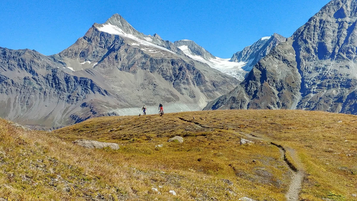 Tour du Grand Combin - Patrik Gerbaz MTB Guide - Valle D'Aosta